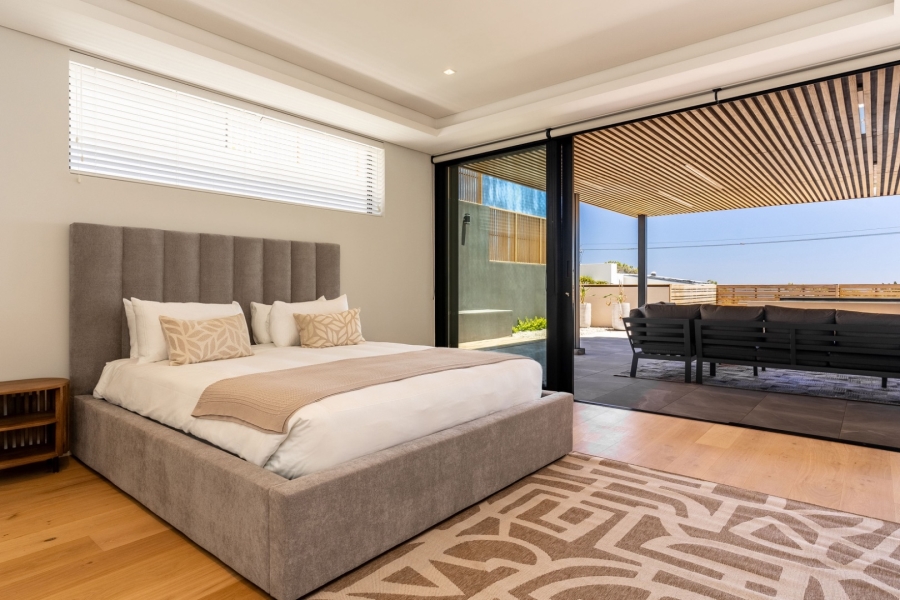 To Let 4 Bedroom Property for Rent in Camps Bay Western Cape